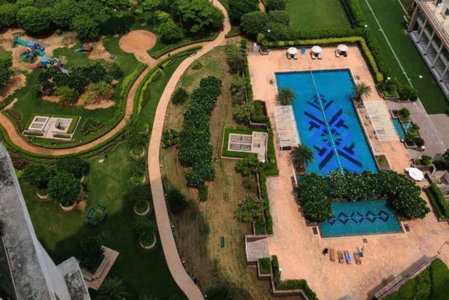 privana-west-landmark