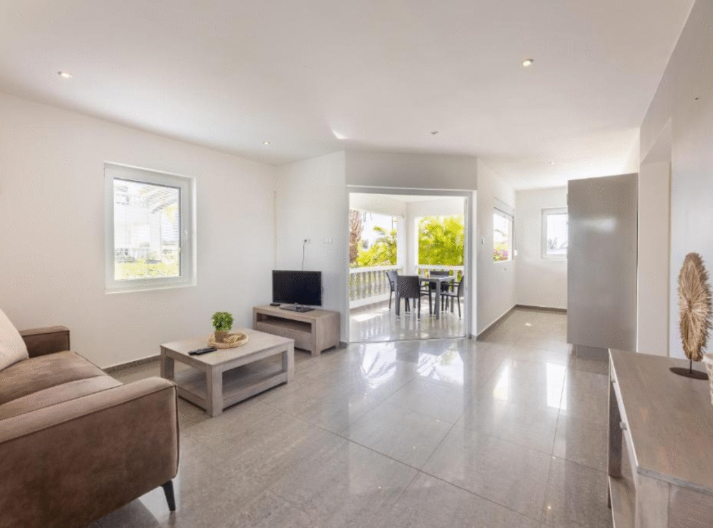 Palm Crest Floors
